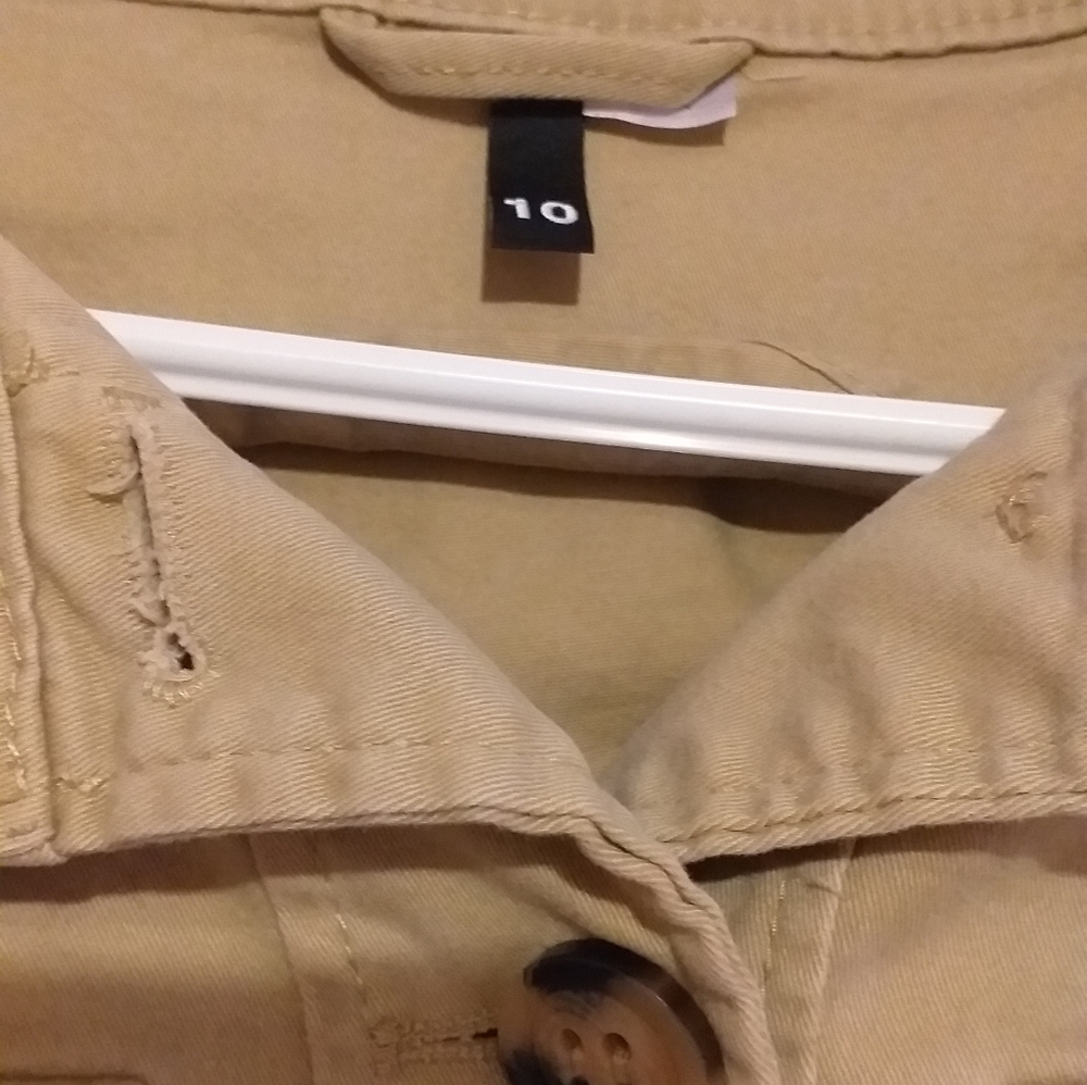 Jacket - Picture 3 of 3